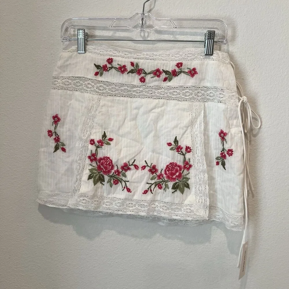 For love and lemons Jolene Embroidered Mini Skirt in White Small Summer Vacation